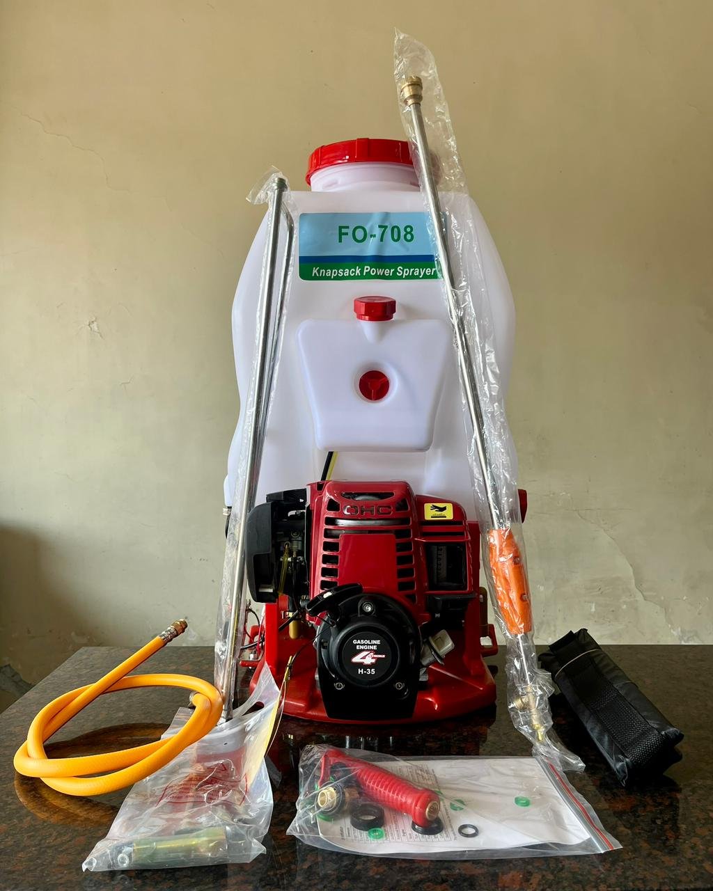 FO-708 4 Stroke Power Sprayer